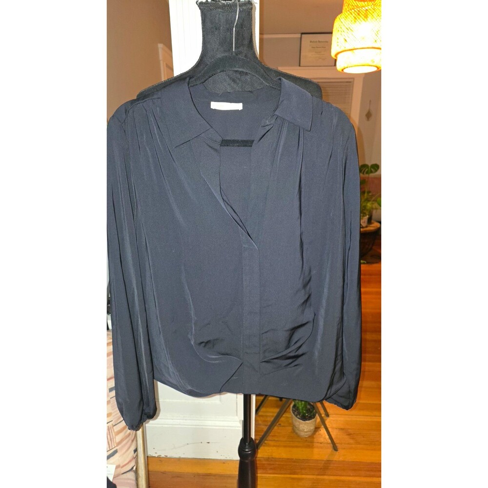Intempo Womenβs Black Solid Collared Long Sleeve Pullover Blouse Workwear Size
